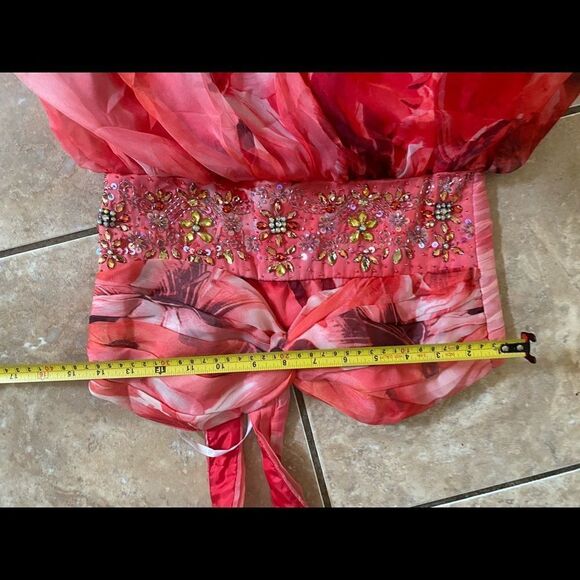 Masquerade 3/4 Hi Lo Dress - Picture 7 of 8